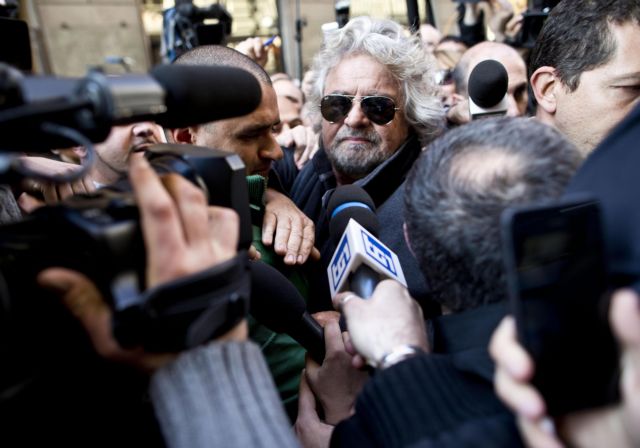 Πιο ψηλά ο Γκρίλο, στο βυθό ο Μόντι στην πρώτη μετεκλογική δημοσκόπηση