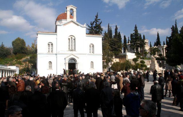 Ο μπασκετικός κόσμος αποχαιρέτισε τον Γιώργο Κολοκυθά