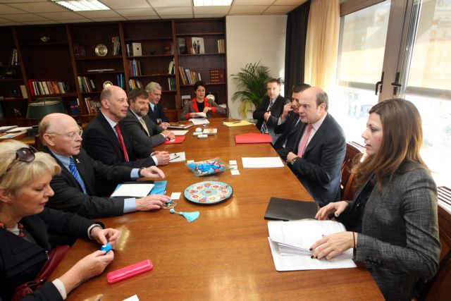 Τα κοινοτικά κονδύλια στο επίκεντρο της συνάντησης Χατζηδάκη με γερμανούς βουλευτές