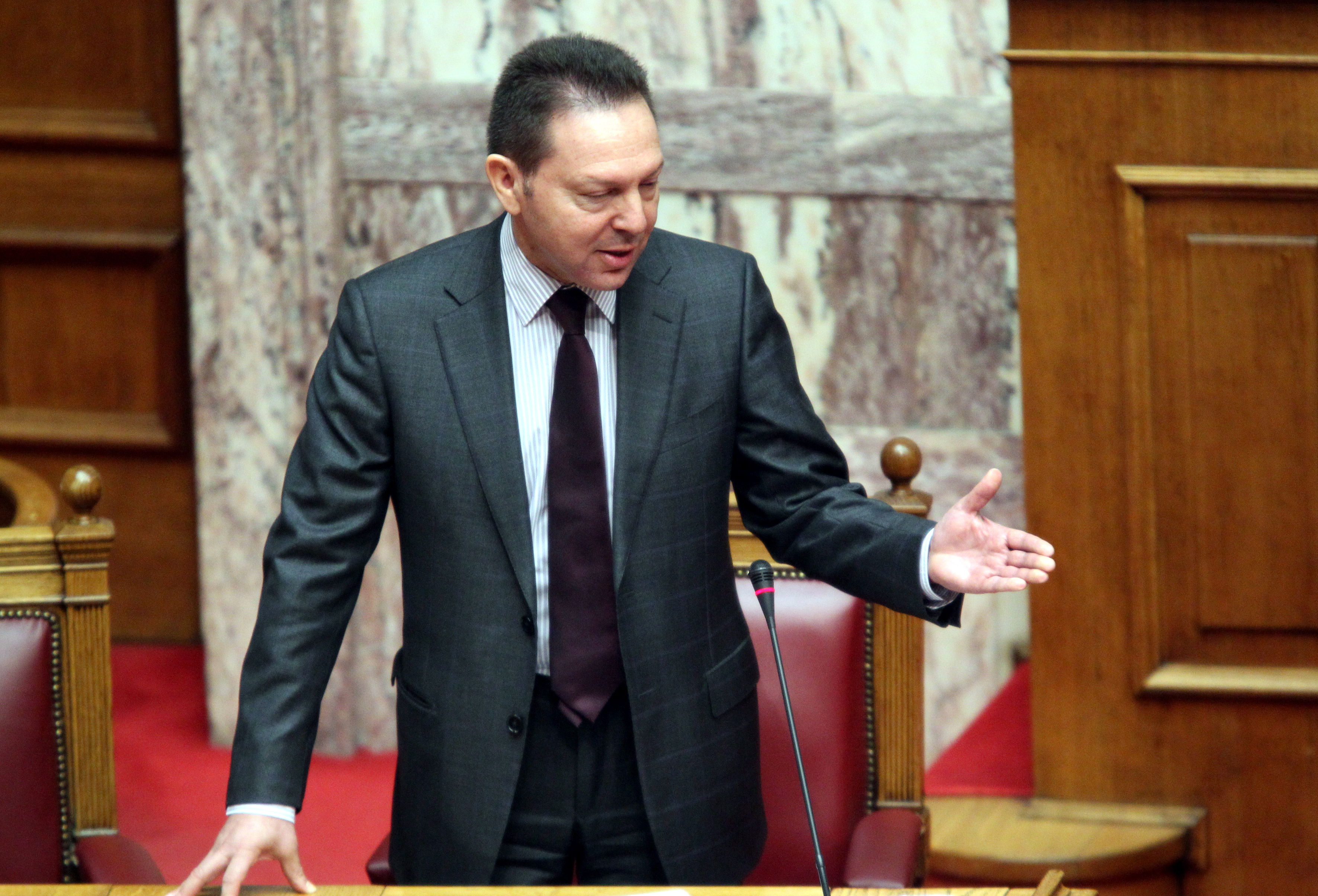 Επεισόδιο Στουρνάρα-Μαριά για το θάνατο των φοιτητών στη Λάρισα