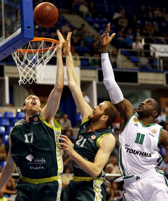 Η χαζή ήττα και το γνωστό μπλάκ-άουτ