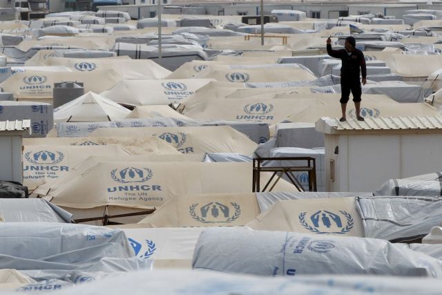 Μέχρι και τριπλασιασμό των -ήδη μυριάδων- σύρων προσφύγων βλέπει ο ΟΗΕ
