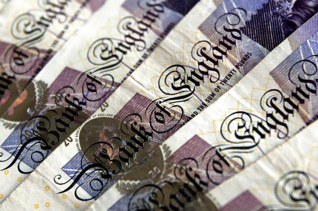 Ενισχύθηκε η επιχειρηματική εμπιστοσύνη στη Βρετανία το Φεβρουάριο