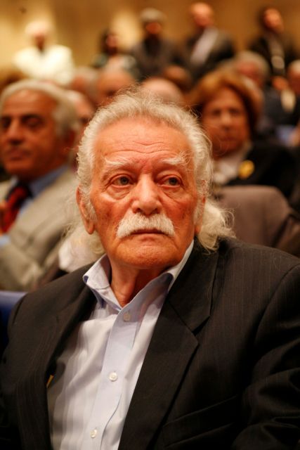 Στο νοσοκομείο με λοίμωξη του αναπνευστικού ο Μανώλης Γλέζος