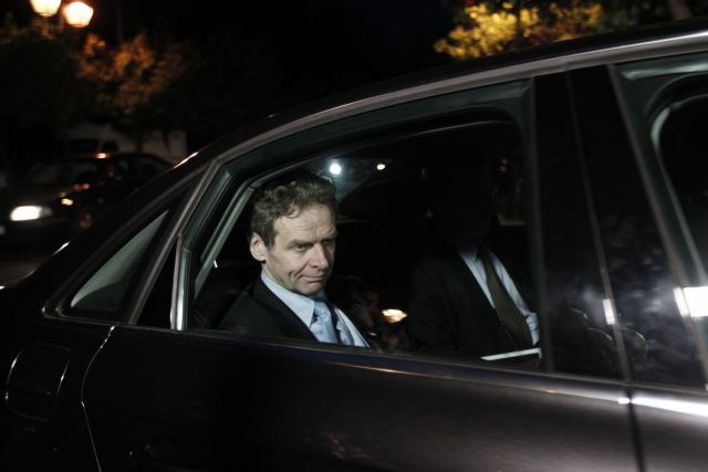 Χωρίς συμφωνία αλλά με «σημαντική πρόοδο» η συνάντηση τρόικας-Σαμαρά