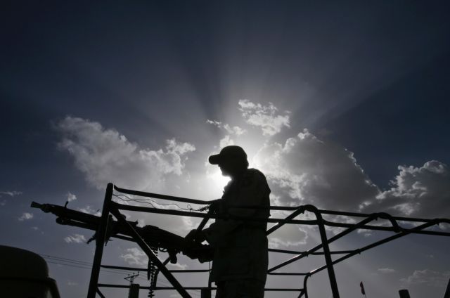 Πακιστανός στρατιώτης λιθοβολήθηκε μέχρι θανάτου «γιατί είχε παράνομο δεσμό»