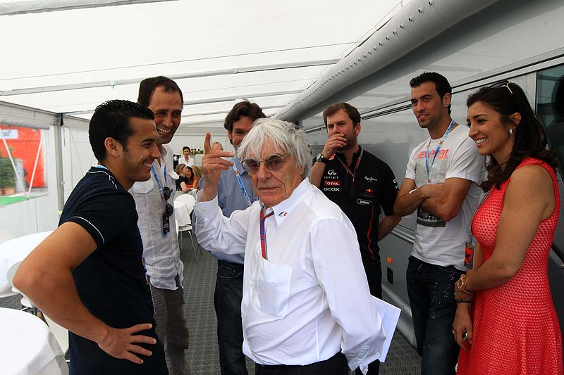 Μάχη μεταξύ Ferrari και Red Bull προβλέπει για το 2013 ο Β. Ecclestone