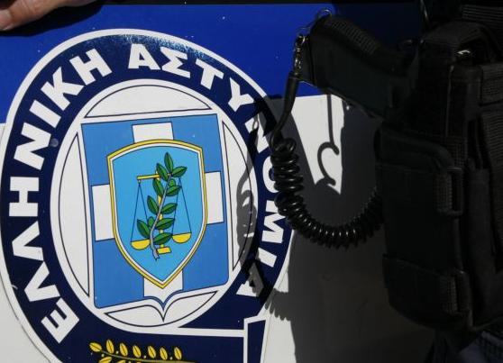 «Καθαρά» τα όπλα που βρέθηκαν στα Εξάρχεια