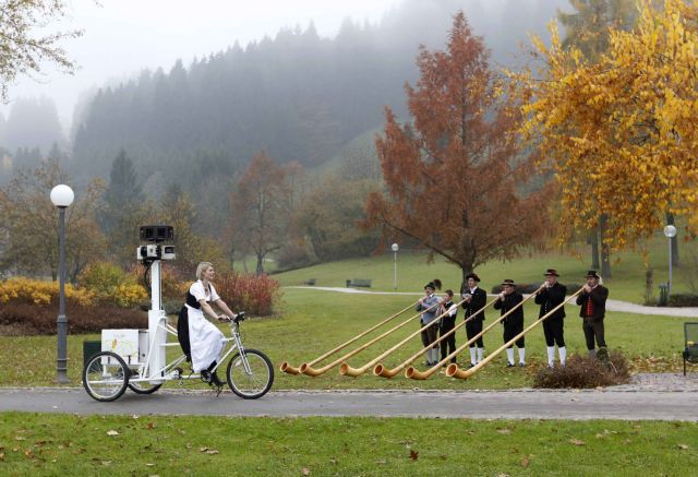 Πρόστιμο στην Google για τις υποκλοπές δεδομένων από τους… δρόμους