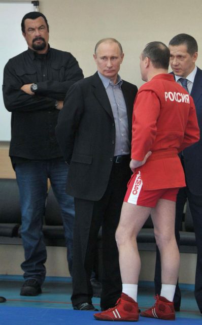 Άσκηση… σταλινικού τύπου προτείνει ο Πούτιν στους νεαρούς Ρώσους