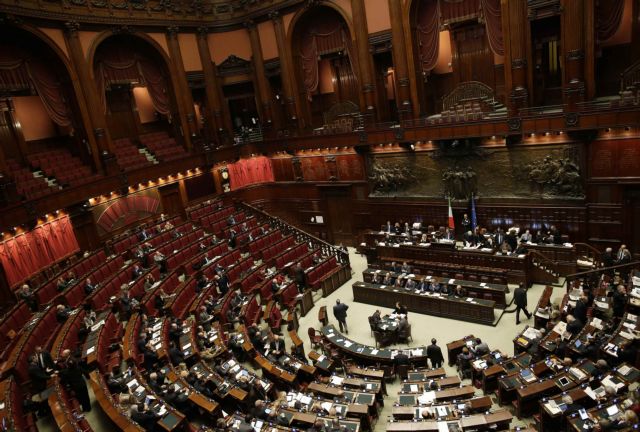 Με τον πολιτικό γρίφο άλυτο συνεδριάζει το ιταλικό Κοινοβούλιο