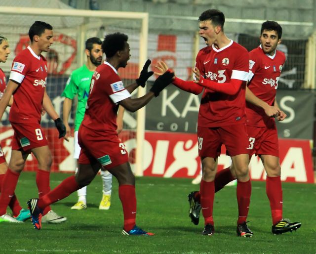 Η Ξάνθη πέρασε από την Κομοτηνή και ο Πανθρακικός συνεχίζει να αγωνιά