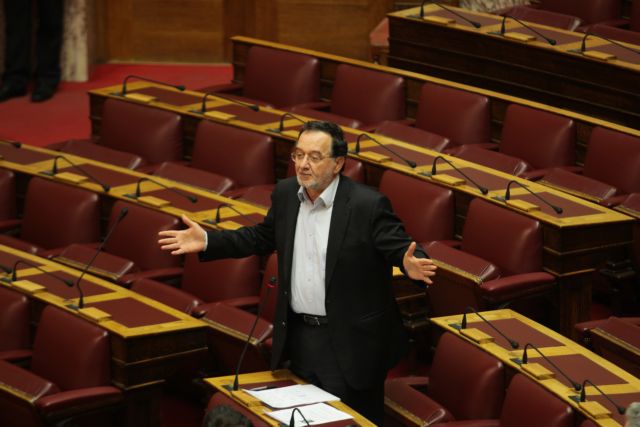 Διαξιφισμοί στη Βουλή με αφορμή το κυπριακό «όχι»