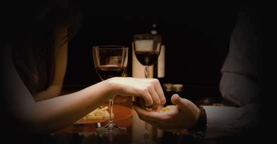 Απολαύστε ένα «Γεύμα στο σκοτάδι» και βιώστε τον κόσμο των ατόμων με προβλήματα όρασης