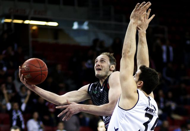 «Βόμβα» της Μπεσίκτας στη Σιένα, μύλος στον όμιλο