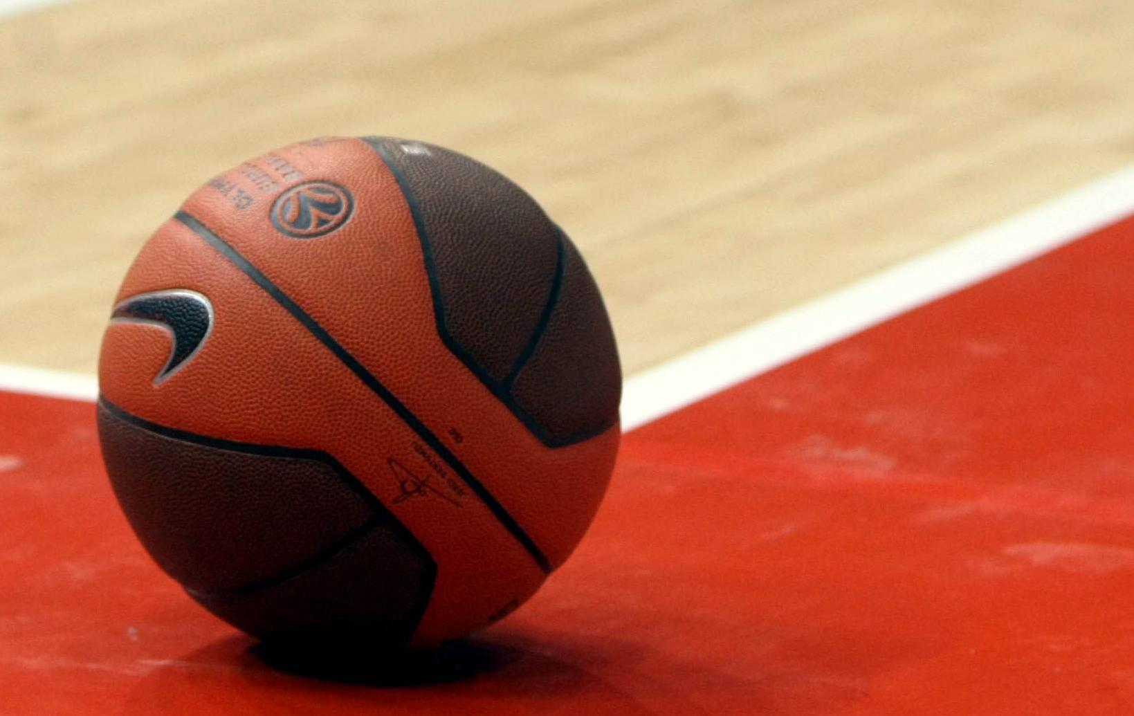 Επειδόδια, μαχαίρωμα και διακοπή σε εφηβικό αγώνα μπάσκετ