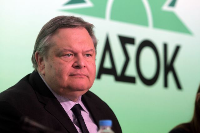 Εθνικά ανεύθυνη η στάση του ΣΥΡΙΖΑ για την Κύπρο, λέει το ΠΑΣΟΚ