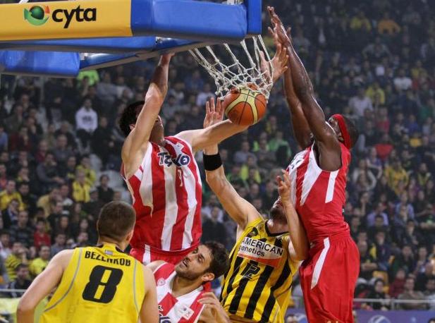 Ο Ολυμπιακός μέσα σε 20′ χάλασε το «πάρτι» στο Αλεξάνδρειο