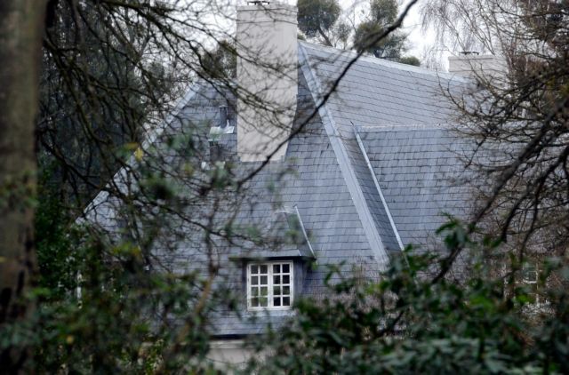 Απαγχονισμένος βρέθηκε ο Μπερεζόφκσι, λέει η βρετανική αστυνομία