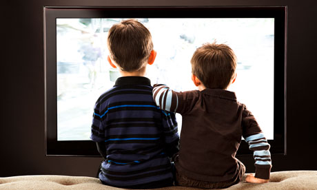 Η τηλεόραση δεν κάνει τα παιδιά κακομαθημένα