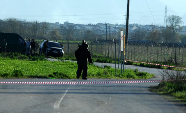 «Έβρεξε» χειροβομβίδες στην απόδραση από τις φυλακές Τρικάλων