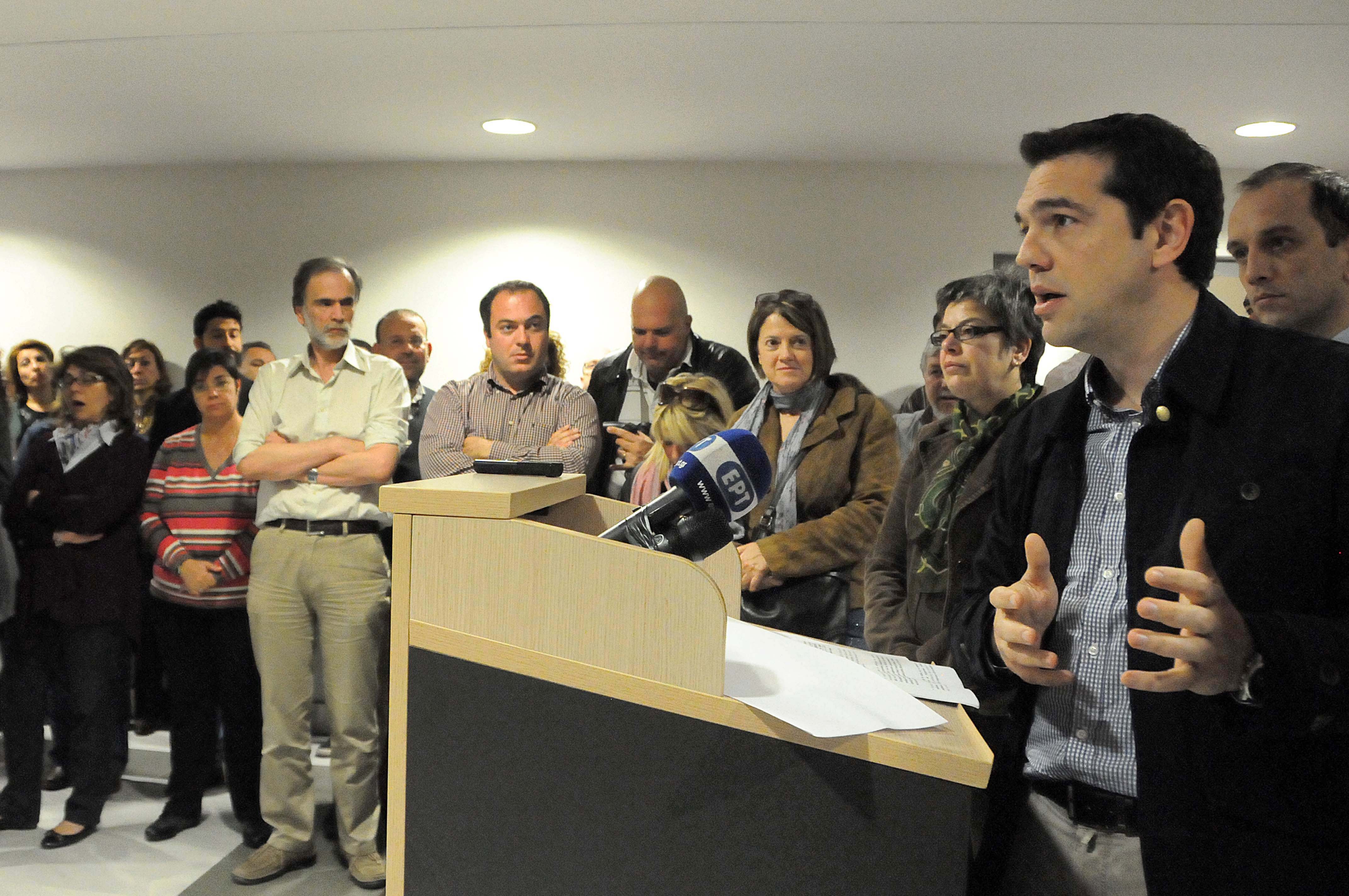 Οι επενδυτές δεν θα έρθουν σε μια καταρρέουσα οικονομία, λέει ο Αλ.Τσίπρας