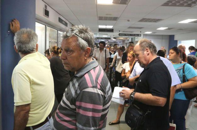 Ατομικά ειδοποιητήρια σε 2,5 εκατ. φορολογουμένους με ληξιπρόθεσμες όφειλες