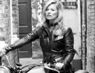 Το biker's λουκ της Kate Moss