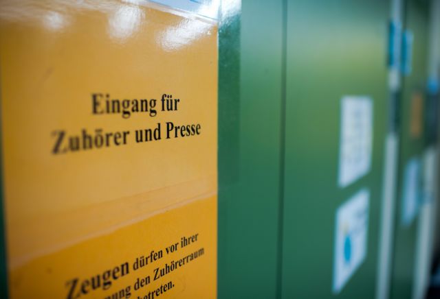 Θέσεις σε Τούρκους δημοσιογράφους δίνουν γερμανικά ΜΜΕ στη δίκη των νεοναζί