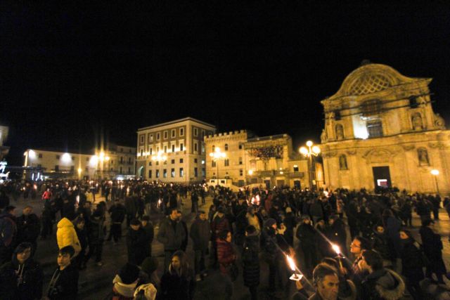 «Φεύγουμε εάν δεν ξεκινήσει η ανοικοδόμηση» λέει ο δήμαρχος της Λ’Άκουιλα