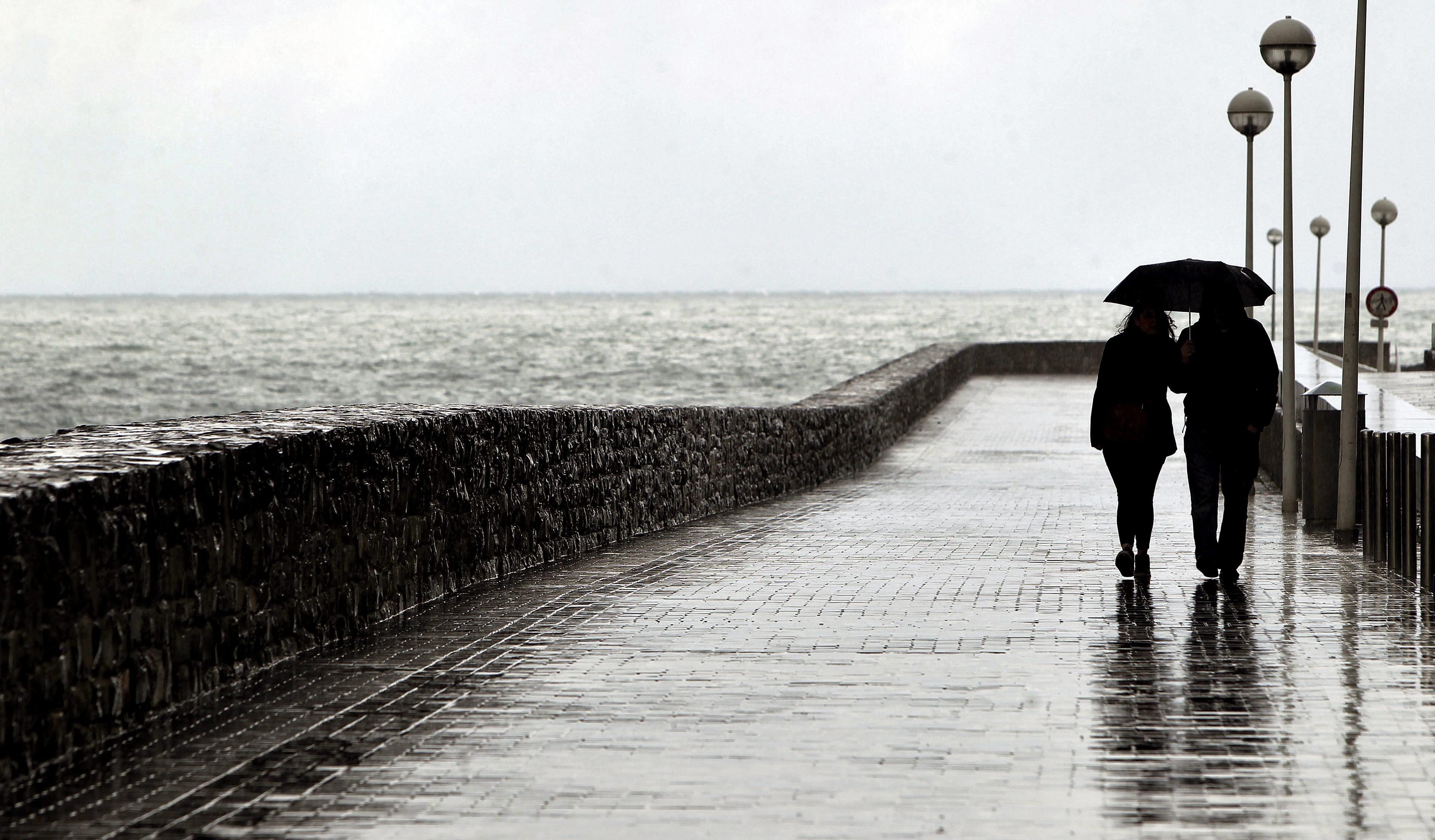 Σε λάθος κατεύθυνση οι πολιτικές εξελίξεις, λέει το 87% των νέων
