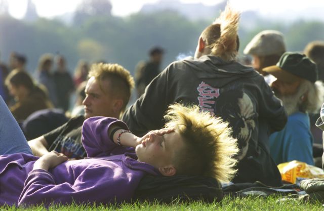 Πρώτη προσαγωγή στη Βρετανία για έγκλημα μίσους «εναντίον μελών υποκουλτούρας»