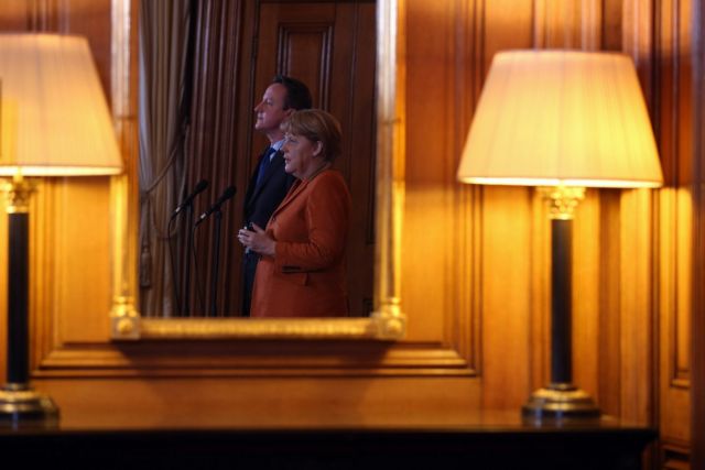 Στη Γερμανία ο Κάμερον με φόντο την «τροποποίηση» της σχέσης με την ΕΕ