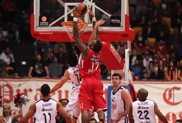 Την Εφές με sweep «σβήνω» και κλείνω… θέση για Λονδίνο