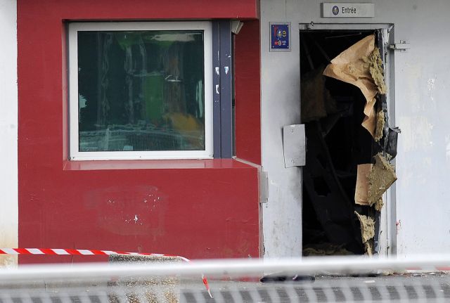 Με πέντε εκρήξεις απέδρασε διαβόητος κρατούμενος στη Λιλ