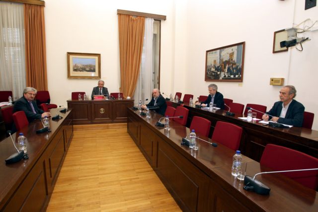 Χωρίς τα αρχεία των συγγενών του Γ.Παπακωνσταντίνου ο υπολογιστής Διώτη