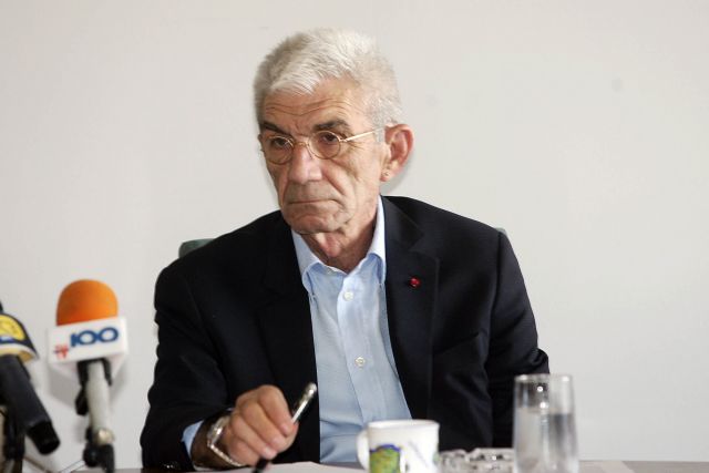 Κάλεσμα Μπουτάρη για αποβολή της Χρυσής Αυγής από τα σχολεία