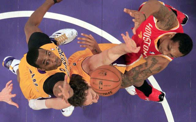 Εκτός πλέι οφ οι Τζαζ, πρόλαβαν το τρένο οι Λέικερς