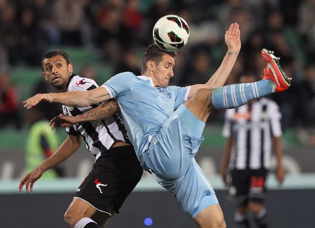 Η Ουντινέζε έβαλε φωτιά στη μάχη για το Europa League