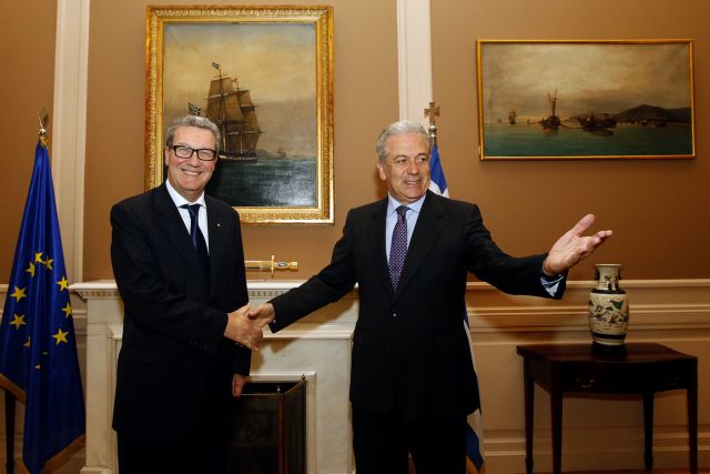 Λύση στο Κυπριακό εντός των αποφάσεων του ΟΗΕ, λέει ο Δ.Αβραμόπουλος