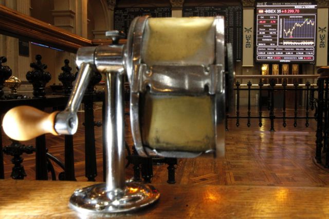 Έλλειμμα 6,3% του ΑΕΠ προβλέπει για το 2013 η Ισπανία