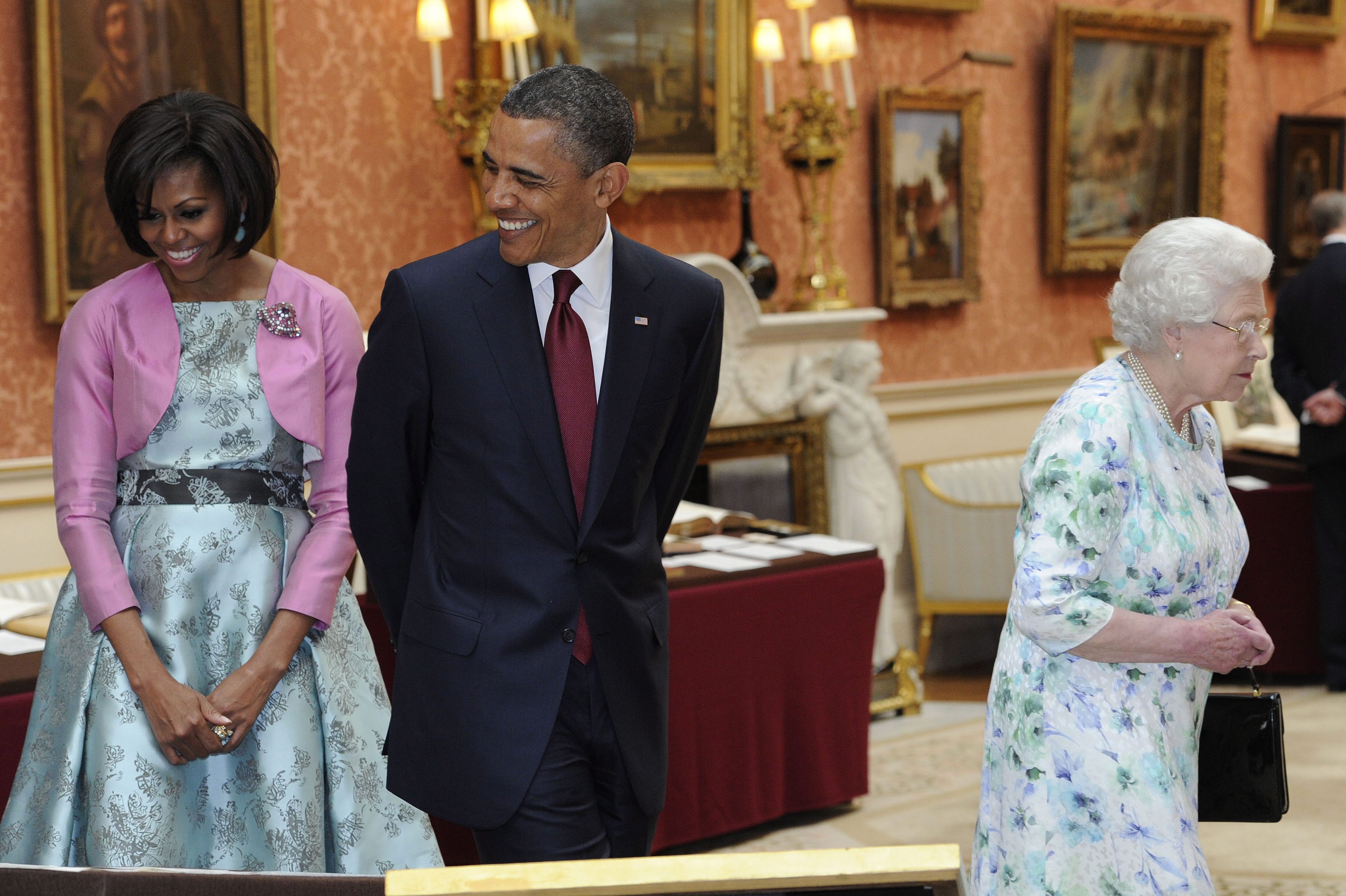 Πανάκριβα δώρα «γλιστρούν» κάθε χρόνο από τα χέρια του Μπαράκ και της Μισέλ