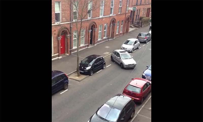 Ιρλανδέζα, προσπαθούσε επί 30 λεπτά να… παρκάρει