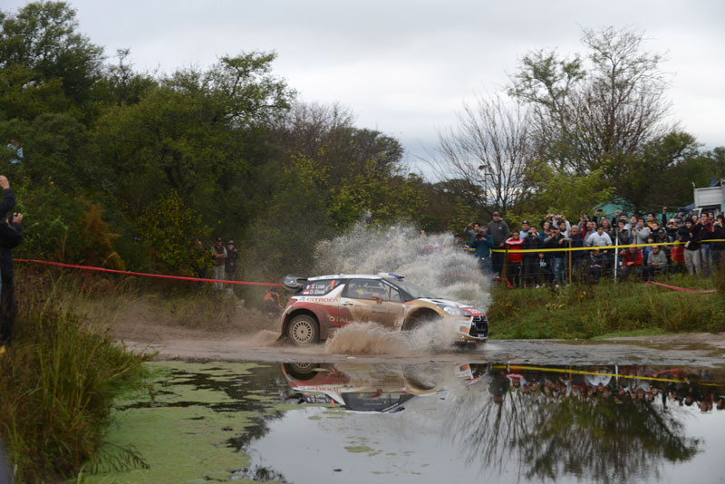 Ράλλυ Αργεντινής 2013: Στην κορυφή ο S. Loeb