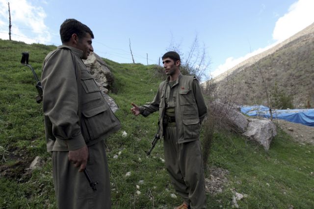 Σε κλίμα δυσπιστίας αρχίζει την Τετάρτη η αποχώρηση του PKK από την Τουρκία