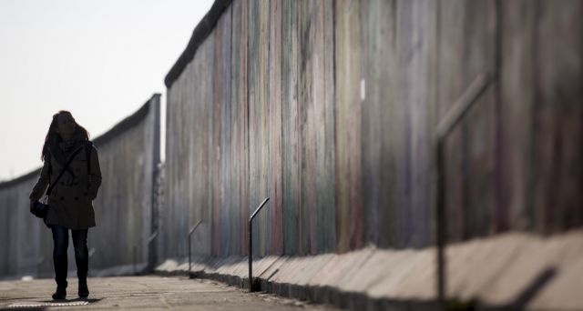 «Χιλιάδες άτομα στην Αν.Γερμανία υπήρξαν πειραματόζωα φαρμακοβιομηχανιών»