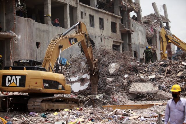 Τρεις νεκροί και δεκάδες παγιδευμένοι από κατάρρευση κτιρίου στη Ρουάντα