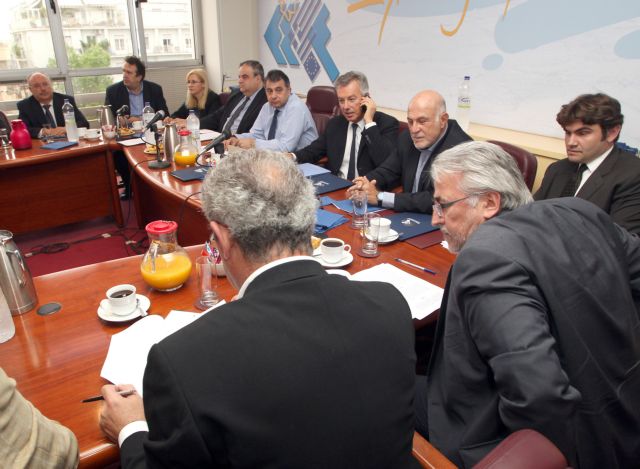 Συμφωνία για την νέα Εθνική Συλλογική Σύμβαση Εργασίας, χωρίς τον ΣΕΒ