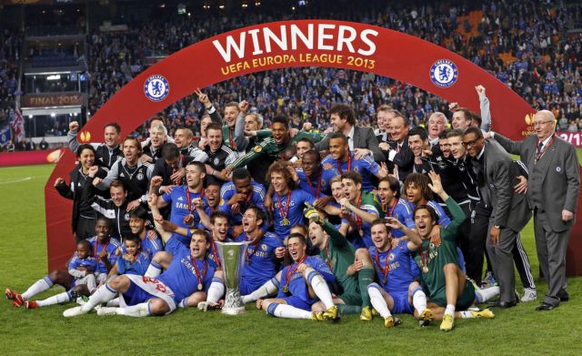 Η Τσέλσι σήκωσε την «κούπα» στον ουρανό του Αμστερνταμ