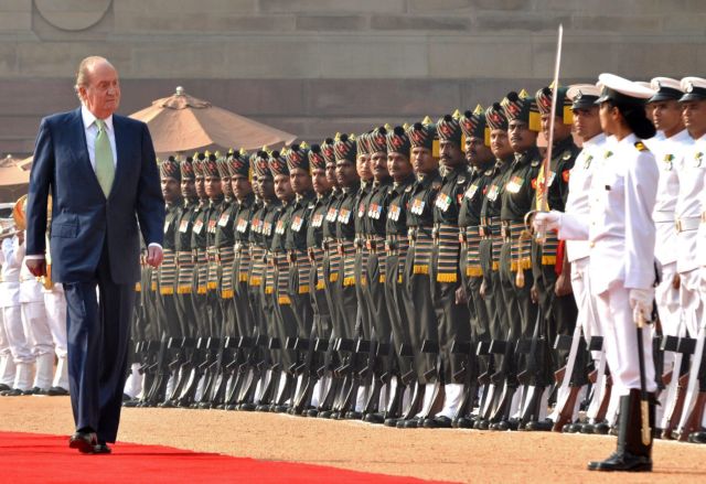 H φουρτούνα της ισπανικής λιτότητας χτύπησε το γιοτ του Χουάν Κάρλος